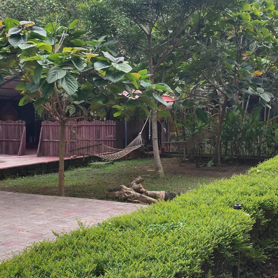 Savithri Inn Cottage バルカラ エクステリア 写真