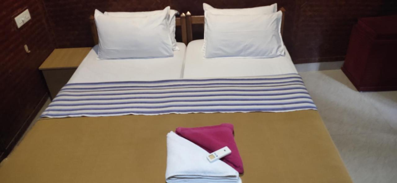 Savithri Inn Cottage バルカラ エクステリア 写真