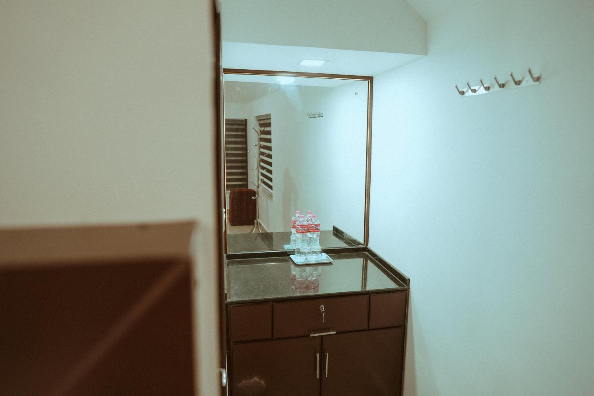 Savithri Inn Cottage バルカラ 部屋 写真