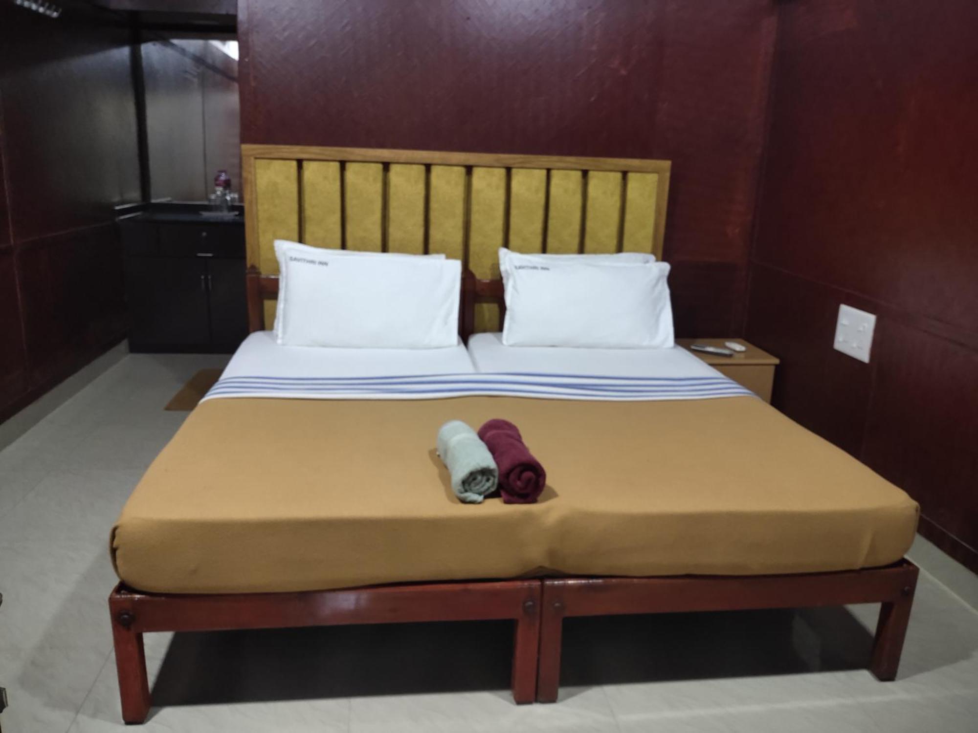 Savithri Inn Cottage バルカラ エクステリア 写真