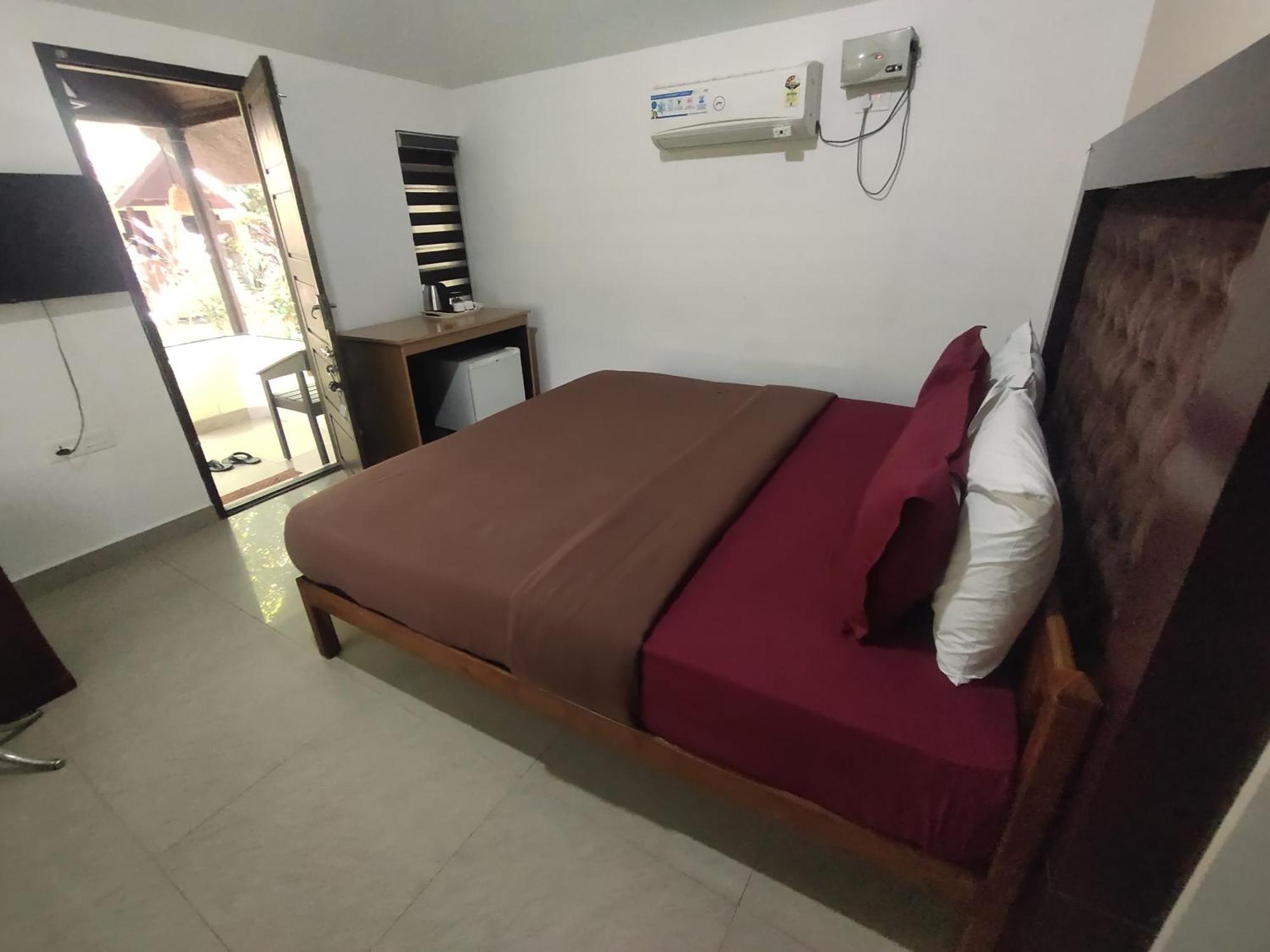 Savithri Inn Cottage バルカラ エクステリア 写真